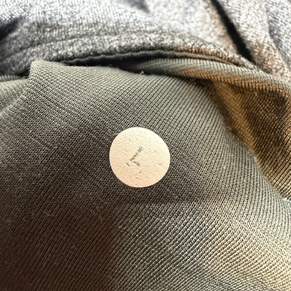 Lululemon Mens Grey Heathered Wide Leg Athletic Pants Size L Drawstring Relaxed - Picture 6 of 9
